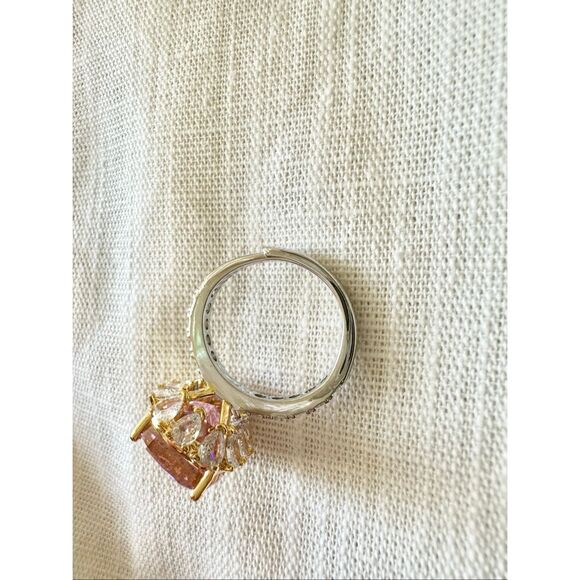 Gorgeous super light pink sparkly cubic zirconia elongated cushion cut adjustabl - Picture 9 of 12